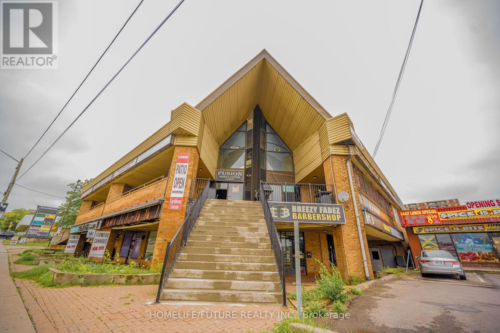 business at 202/203 - 880 ELLESMERE ROAD — $300,000