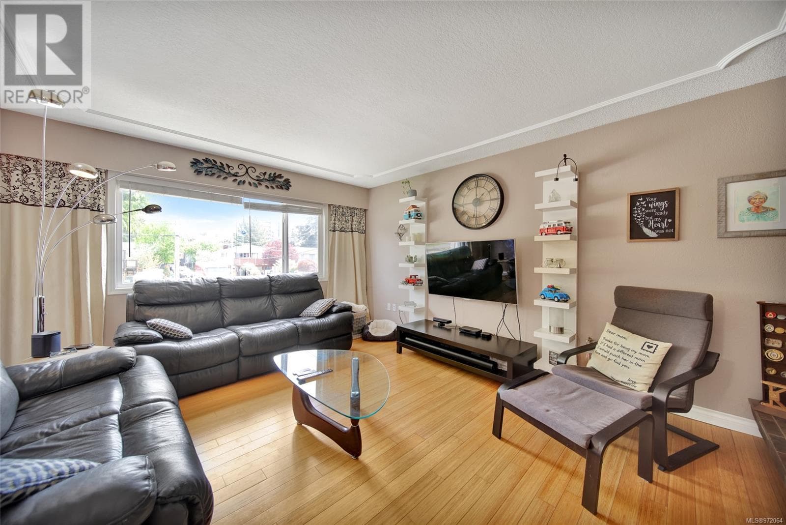 2748 Scafe Rd photo 3