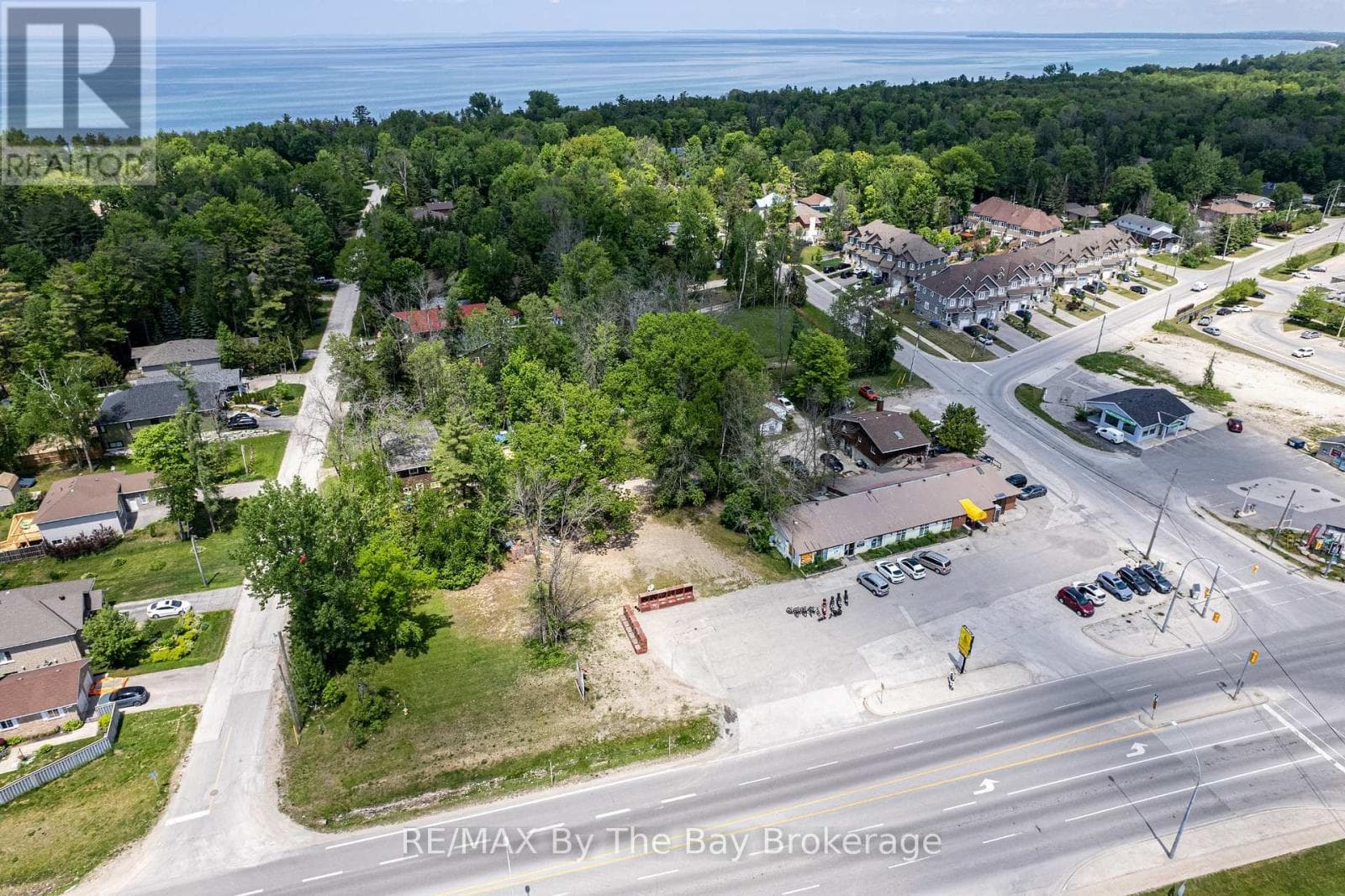 146 45TH STREET N photo 2