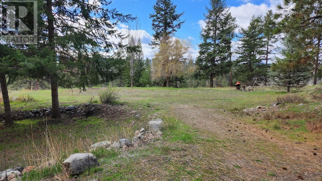 306 Jacobson Road photo 4