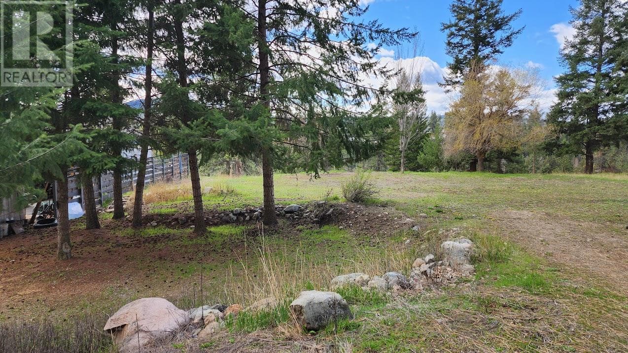 306 Jacobson Road photo 5