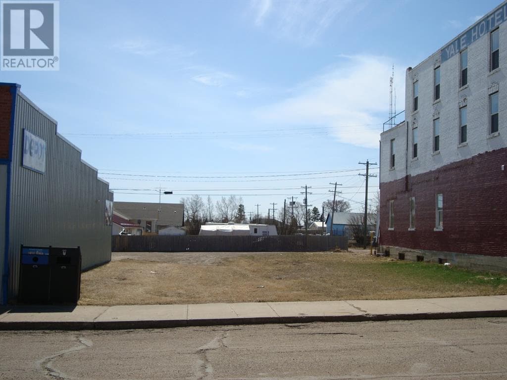 207,209 Main Street — photo 2