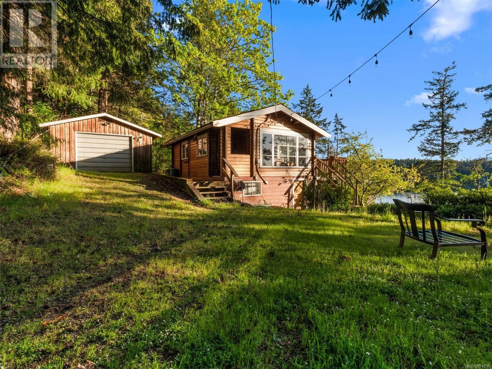 3045 Montague Rd photo 5