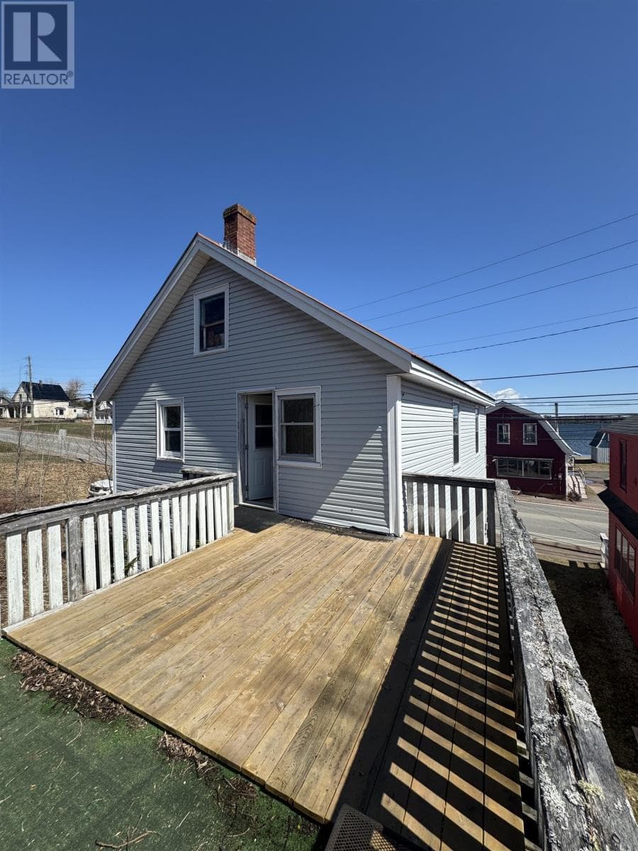 9386 Main Street photo 2