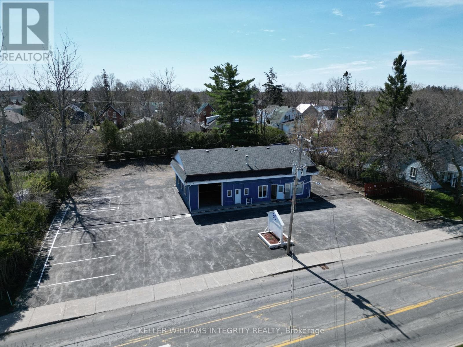 80 TOWNLINE ROAD W photo 3