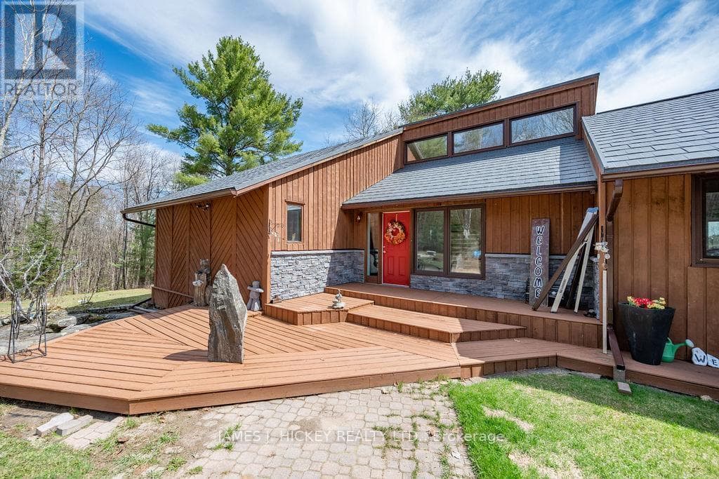 3 bed 2 bath single family at 34224 HIGHWAY 17 HIGHWAY — $929,900