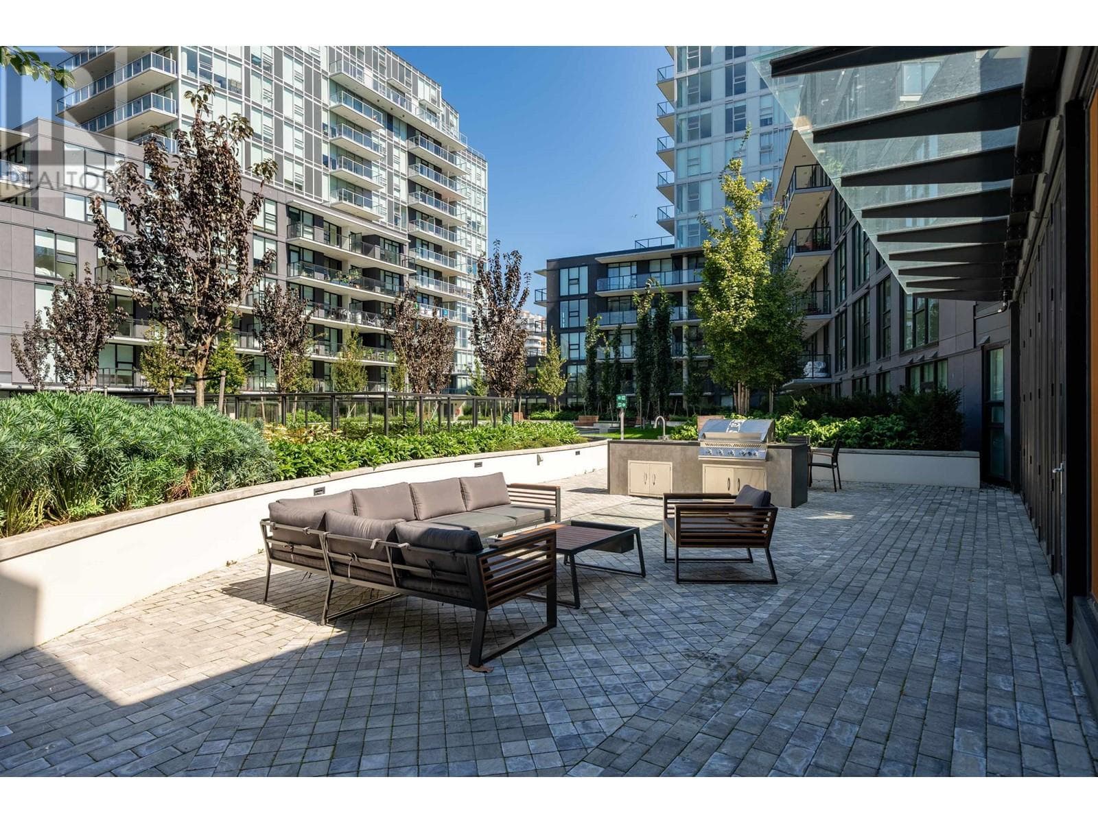 1506 6655 BUSWELL STREET photo 5