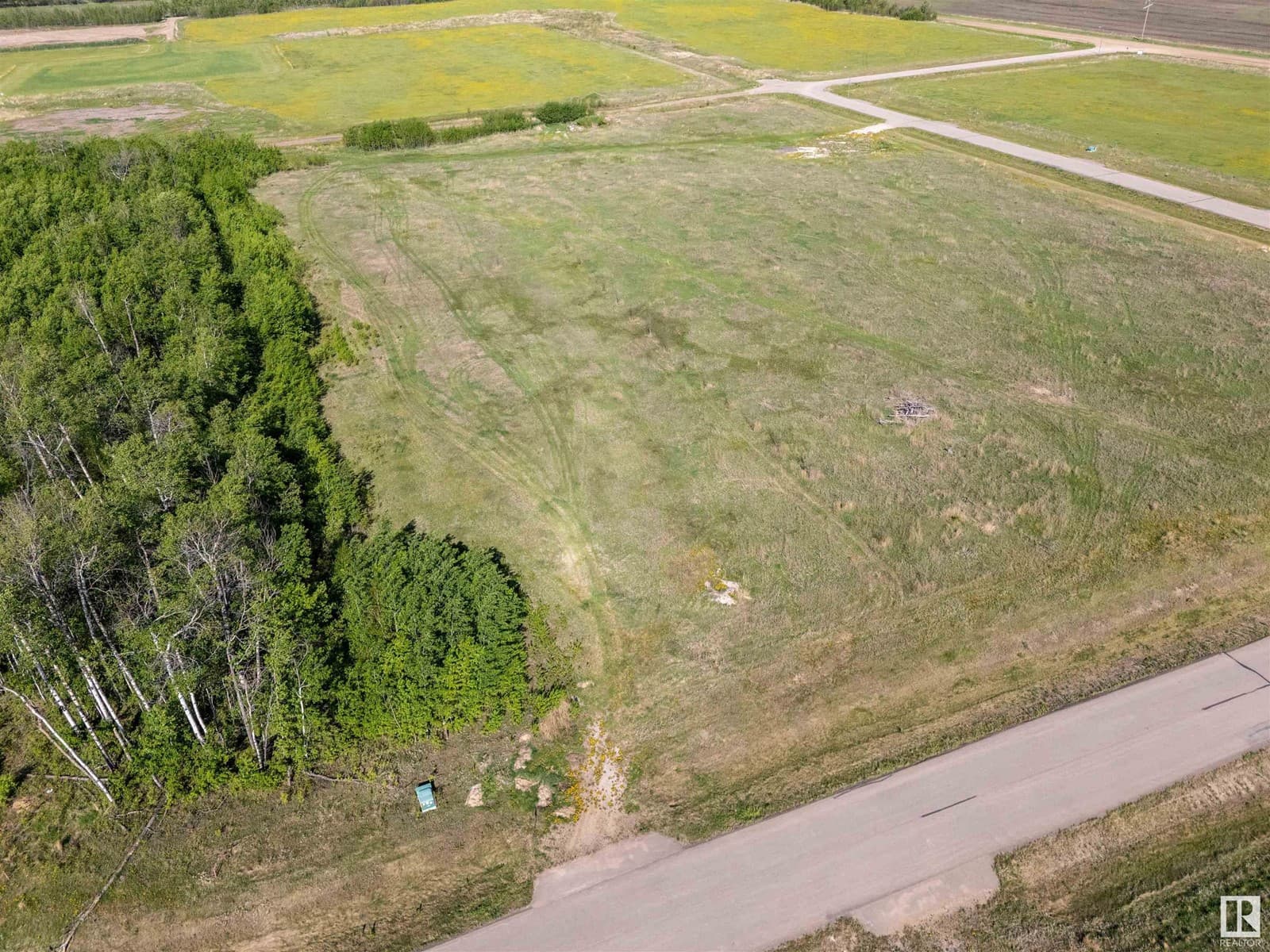 121 42324 TWP RD 632 — photo 3