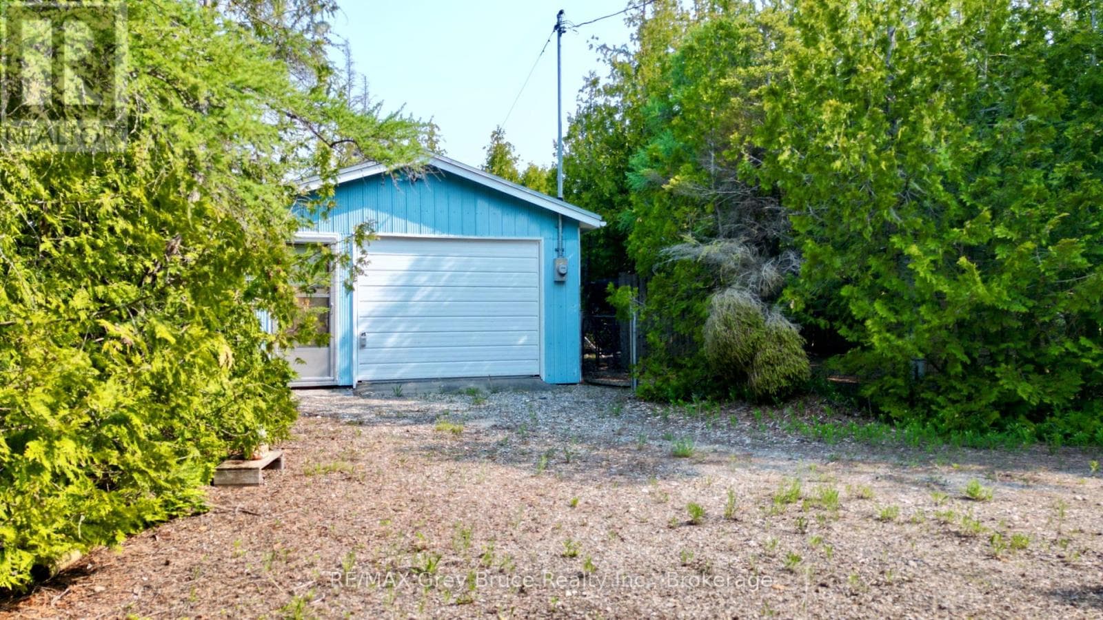 94 PEDWELL PT. DRIVE photo 5