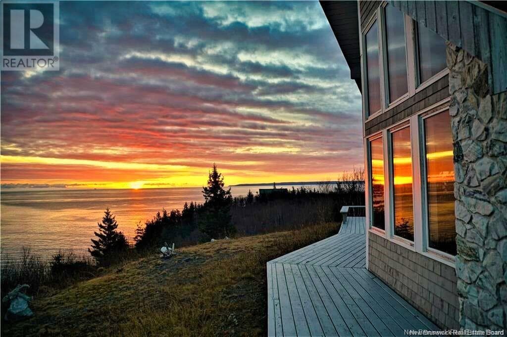 3 bed 3 bath single family at 422 Fundy Drive — $798,000