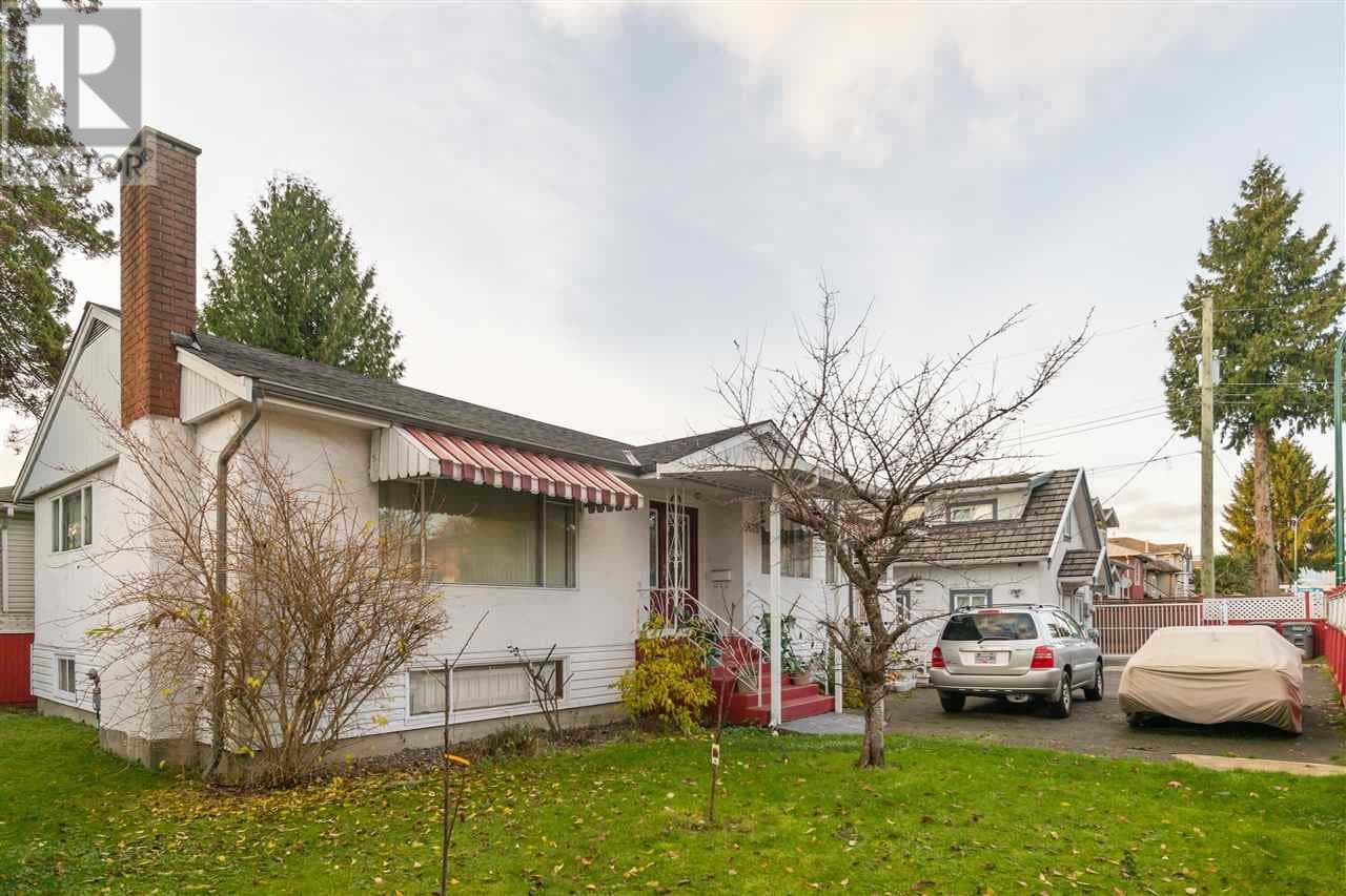 5675 RUPERT STREET photo 5