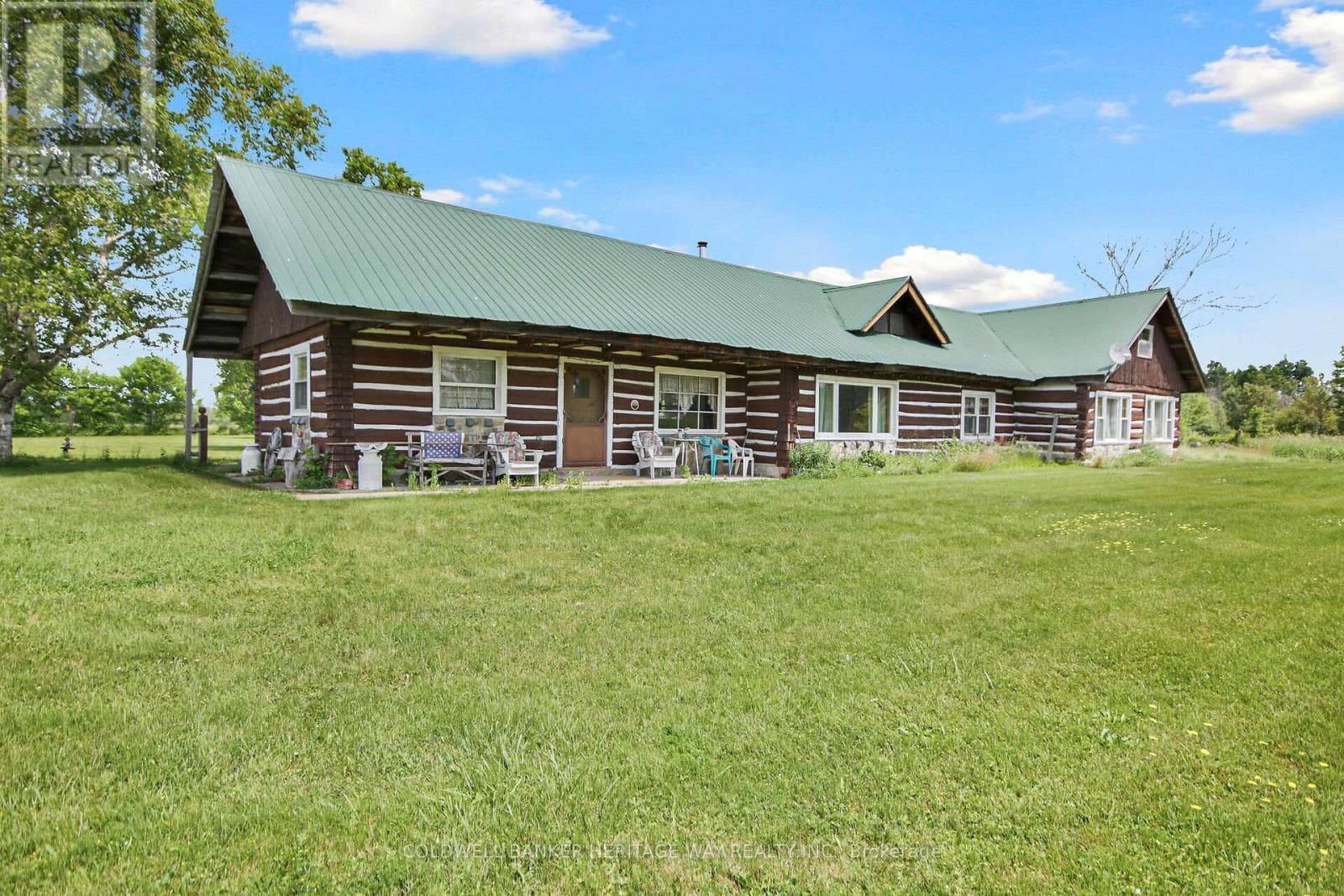 956 KIDD ROAD photo 2