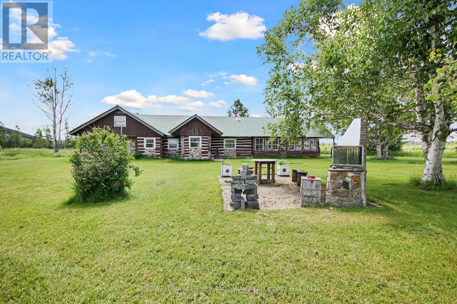 956 KIDD ROAD photo 4