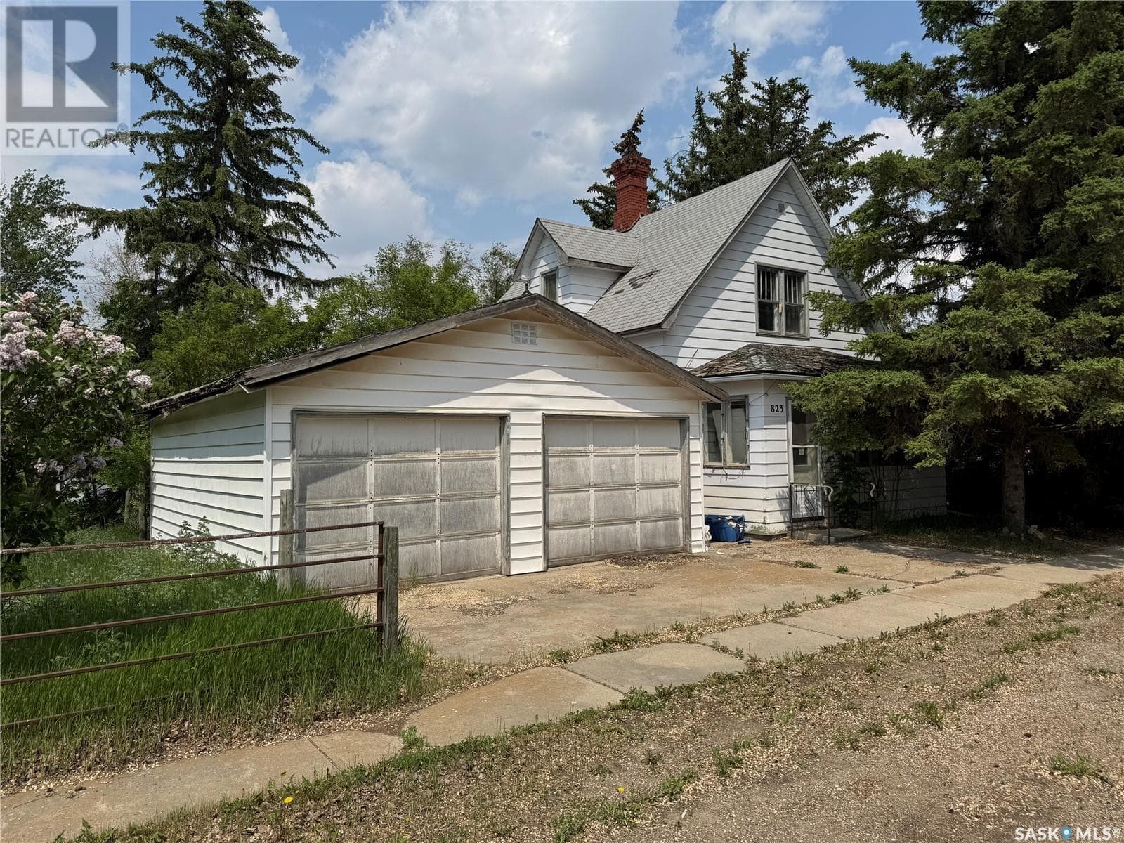 823 Main STREET