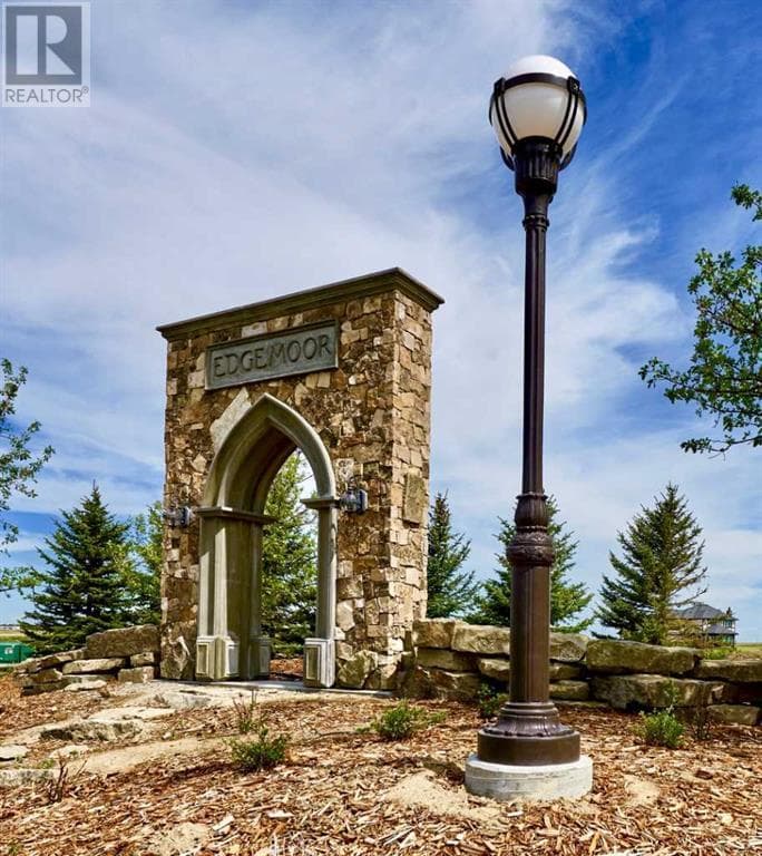 9 Edgemoor Way W — photo 2