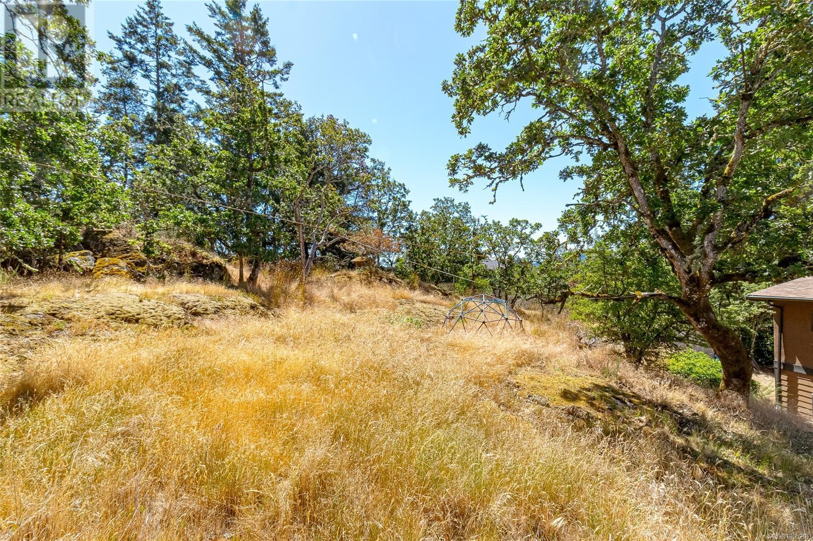 2 bed 2 bath single family at 2673 Florence Lake Rd — $949,900