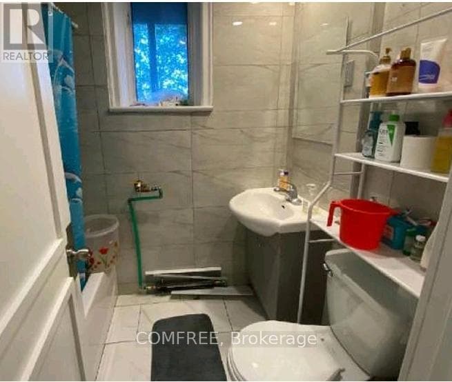 90 RIVERSIDE DRIVE photo 4