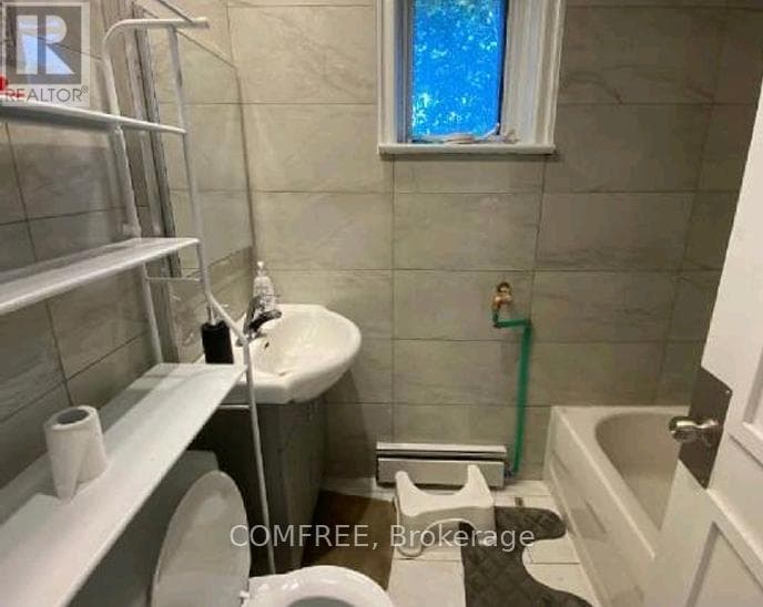 90 RIVERSIDE DRIVE photo 5