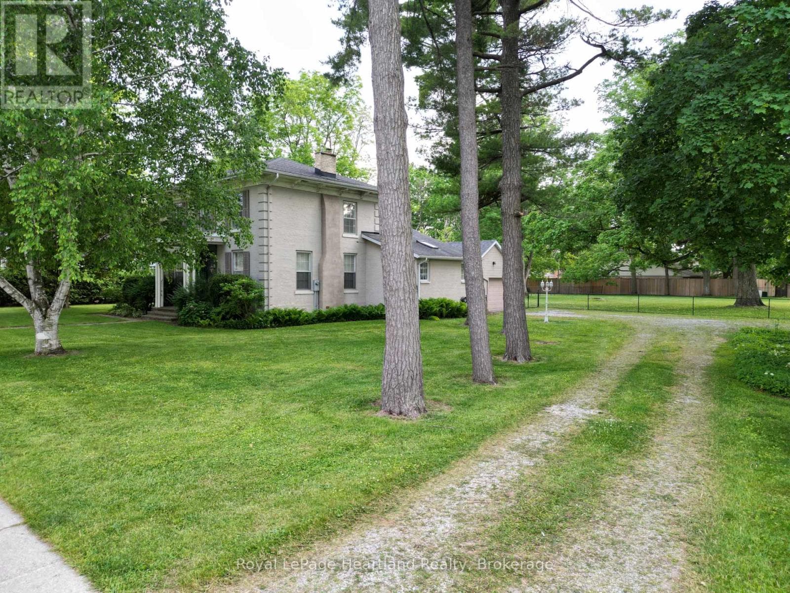 231 WILLIAM STREET photo 5
