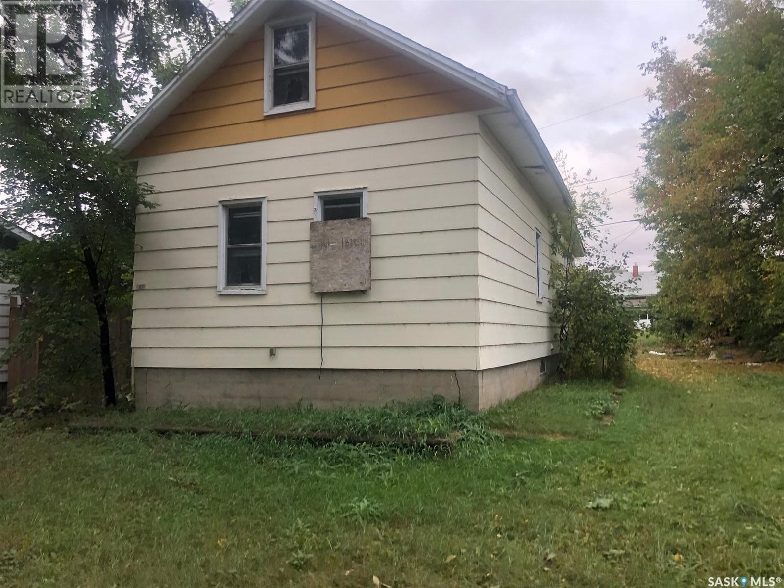 127 Harvey STREET — photo 2