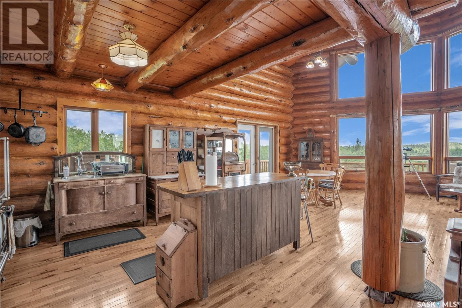 15 E. Cantin Lane (D'Amour Lake) — photo 4