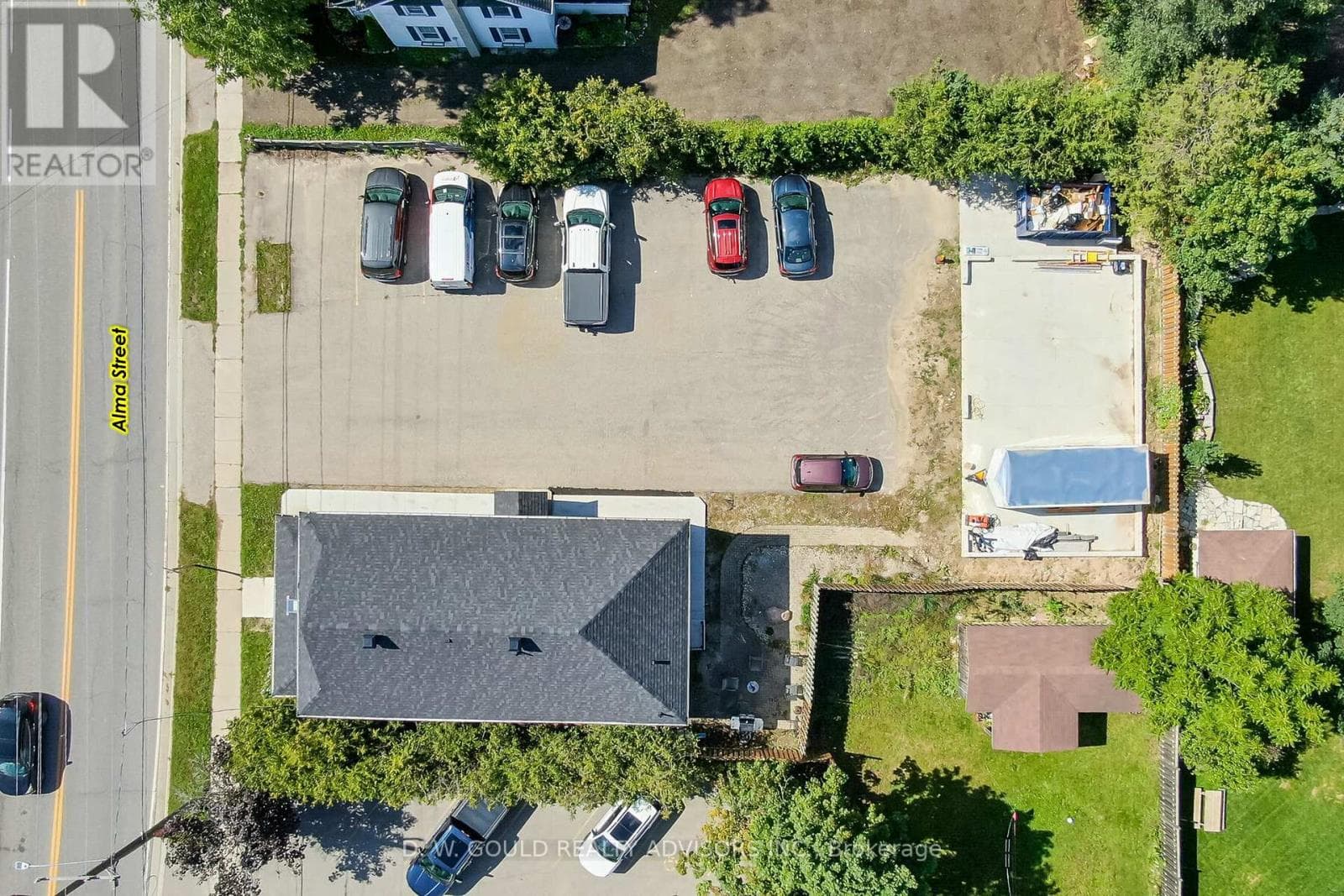 118 ALMA STREET photo 5