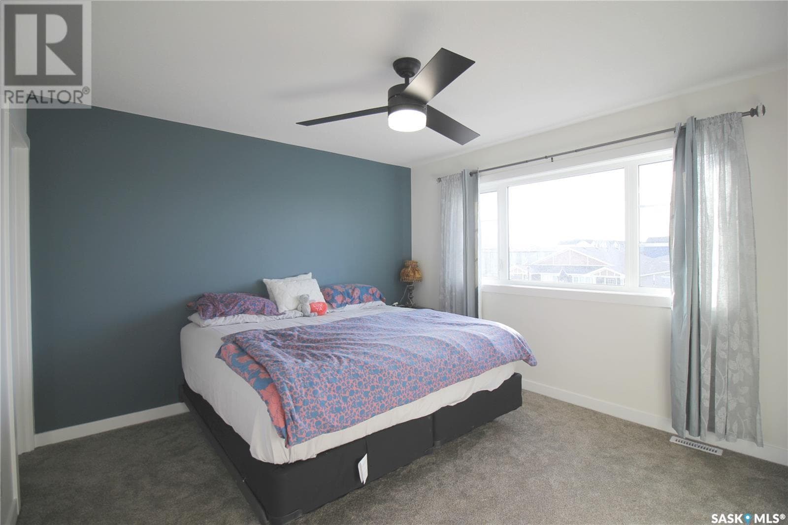3005 Dumont WAY photo 5