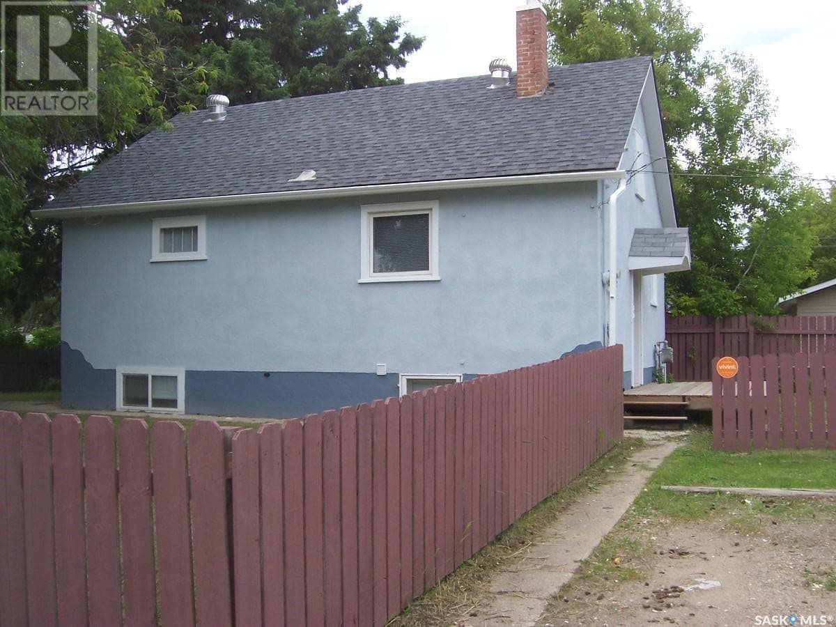 630 5Th AVENUE E — photo 5