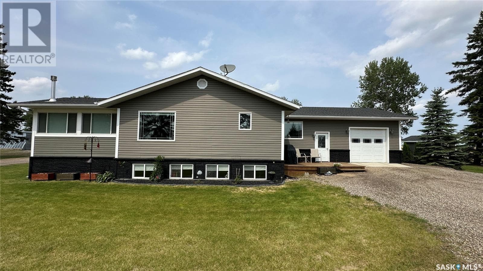 Melfort Acreage — photo 2