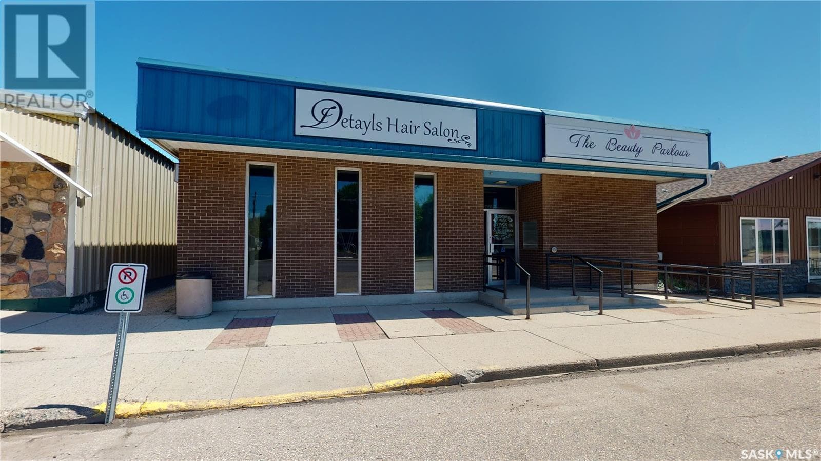 107 Main STREET