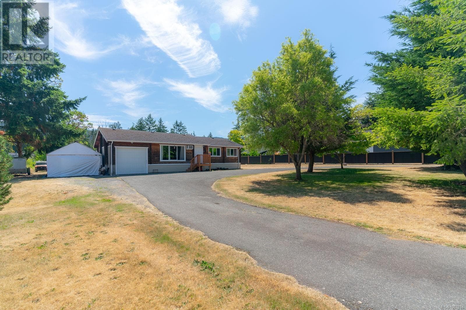 7425 Lantzville Rd photo 4