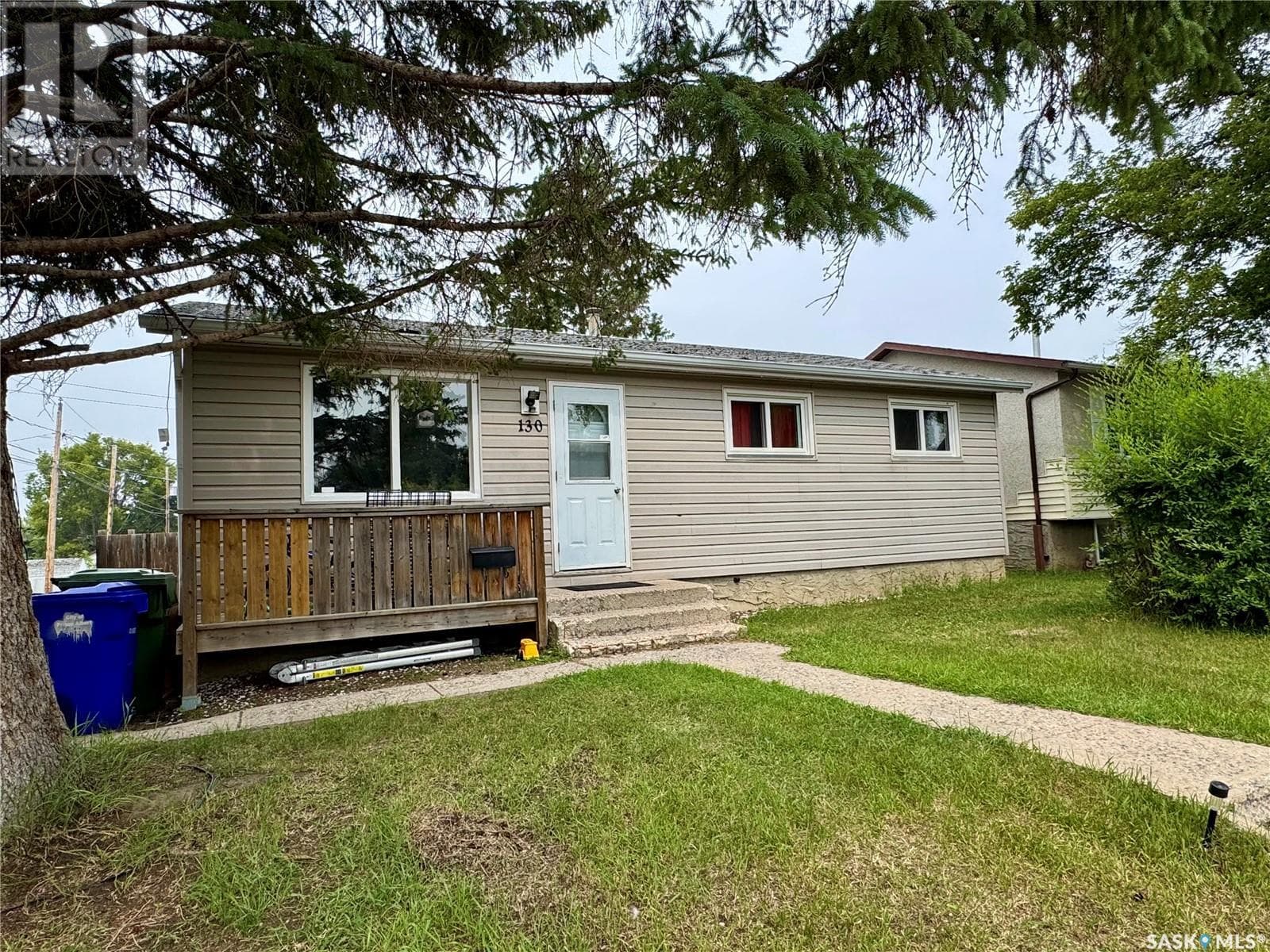 130 Donaldson STREET