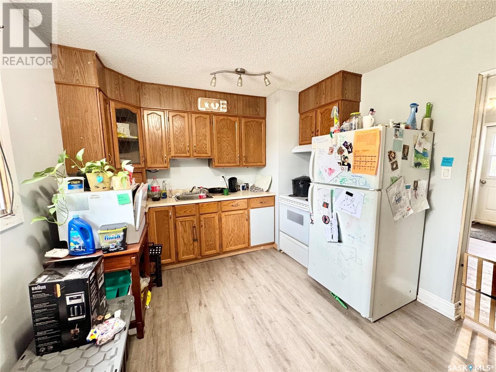 130 Donaldson STREET — photo 2
