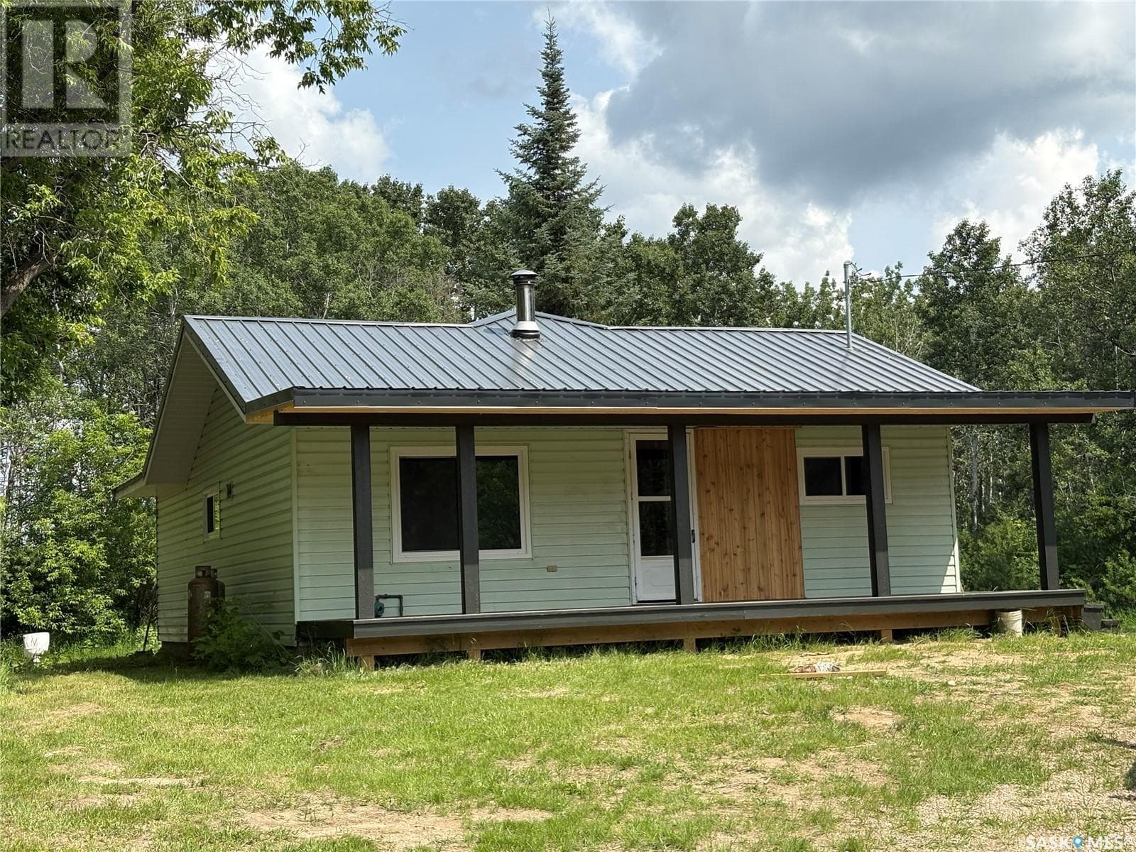 Thompson Acreage
