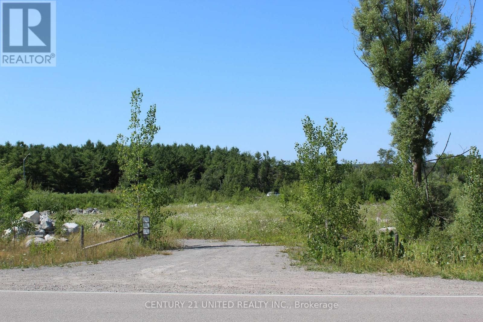 0 HIGHWAY 28 photo 3