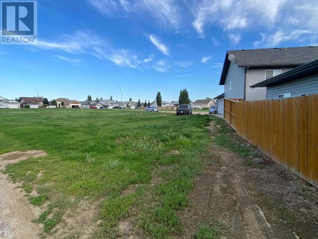 79 Upland Manor W — photo 3