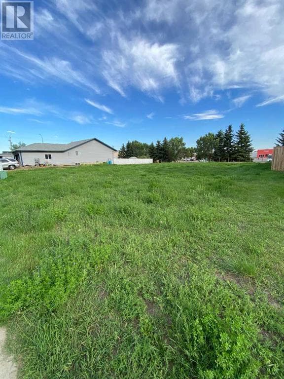 89 Upland Boulevard W — photo 5