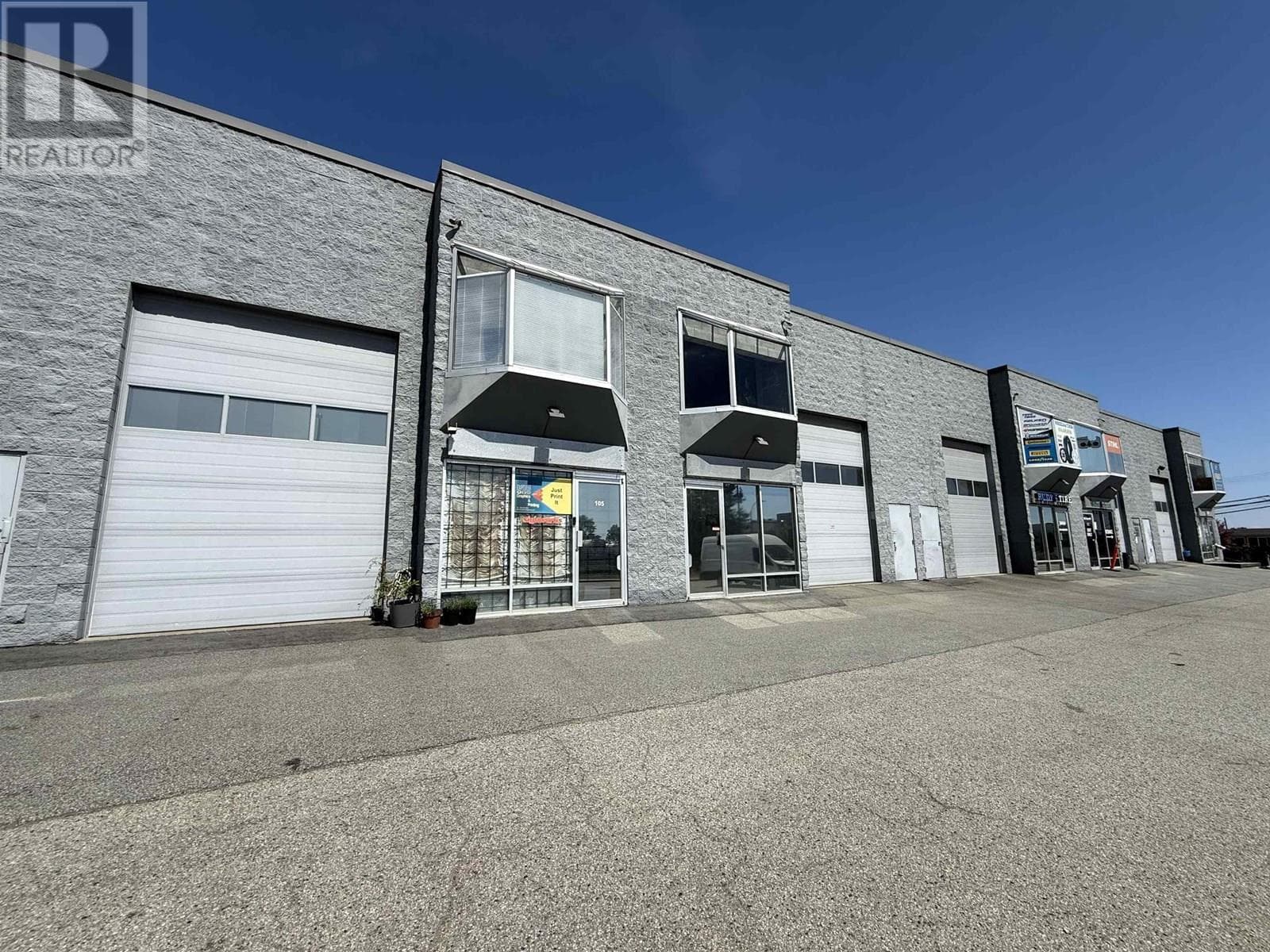 104 4833 BYRNE ROAD photo 2