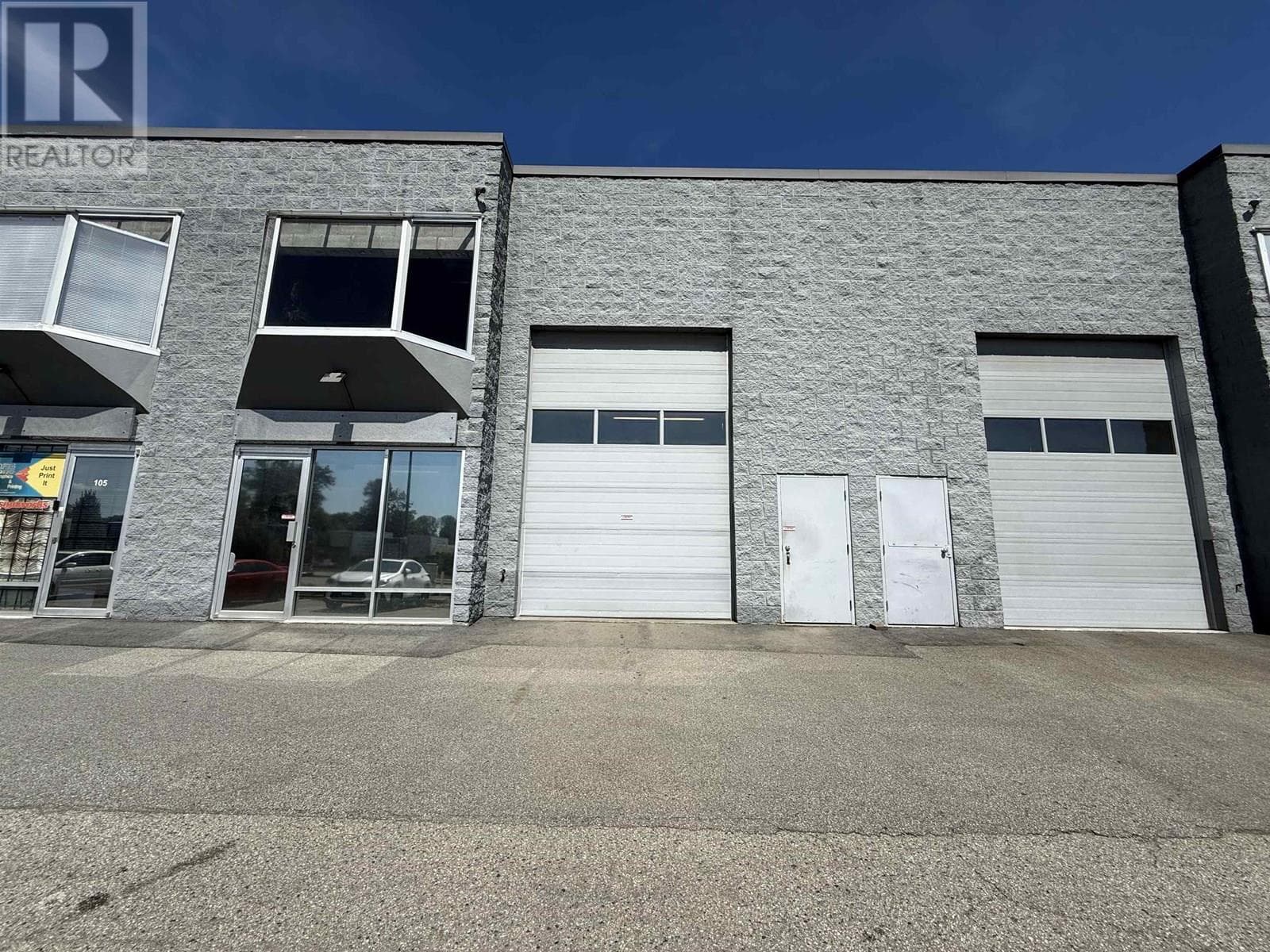 104 4833 BYRNE ROAD photo 3
