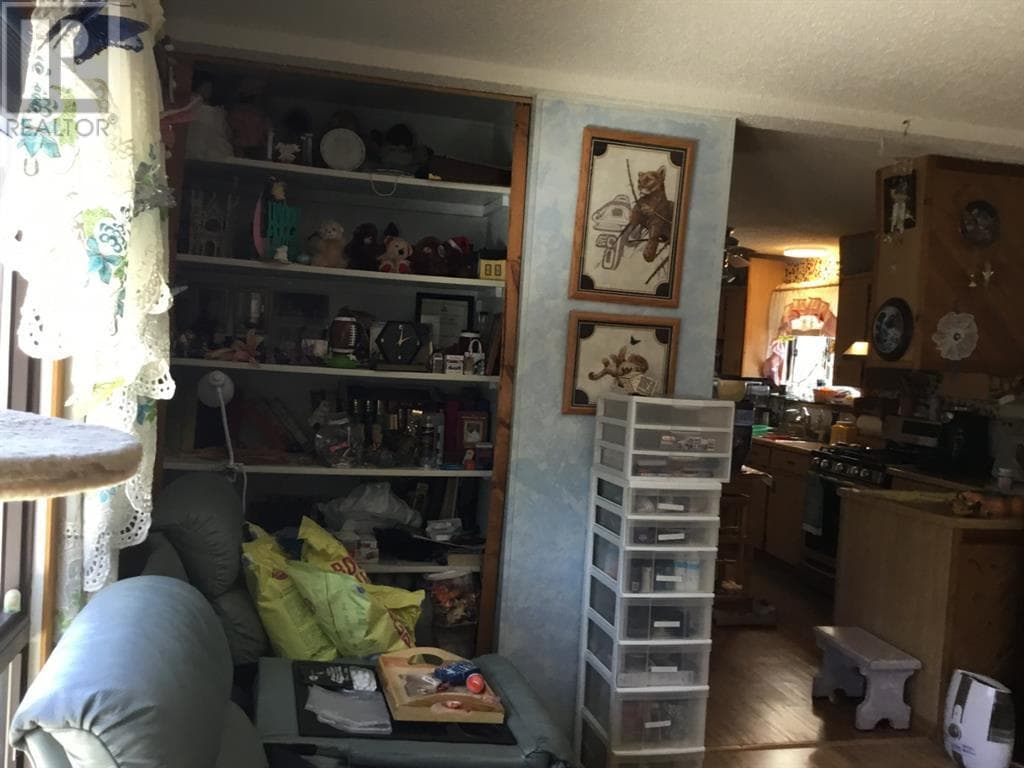 430 Grassy Way — photo 5