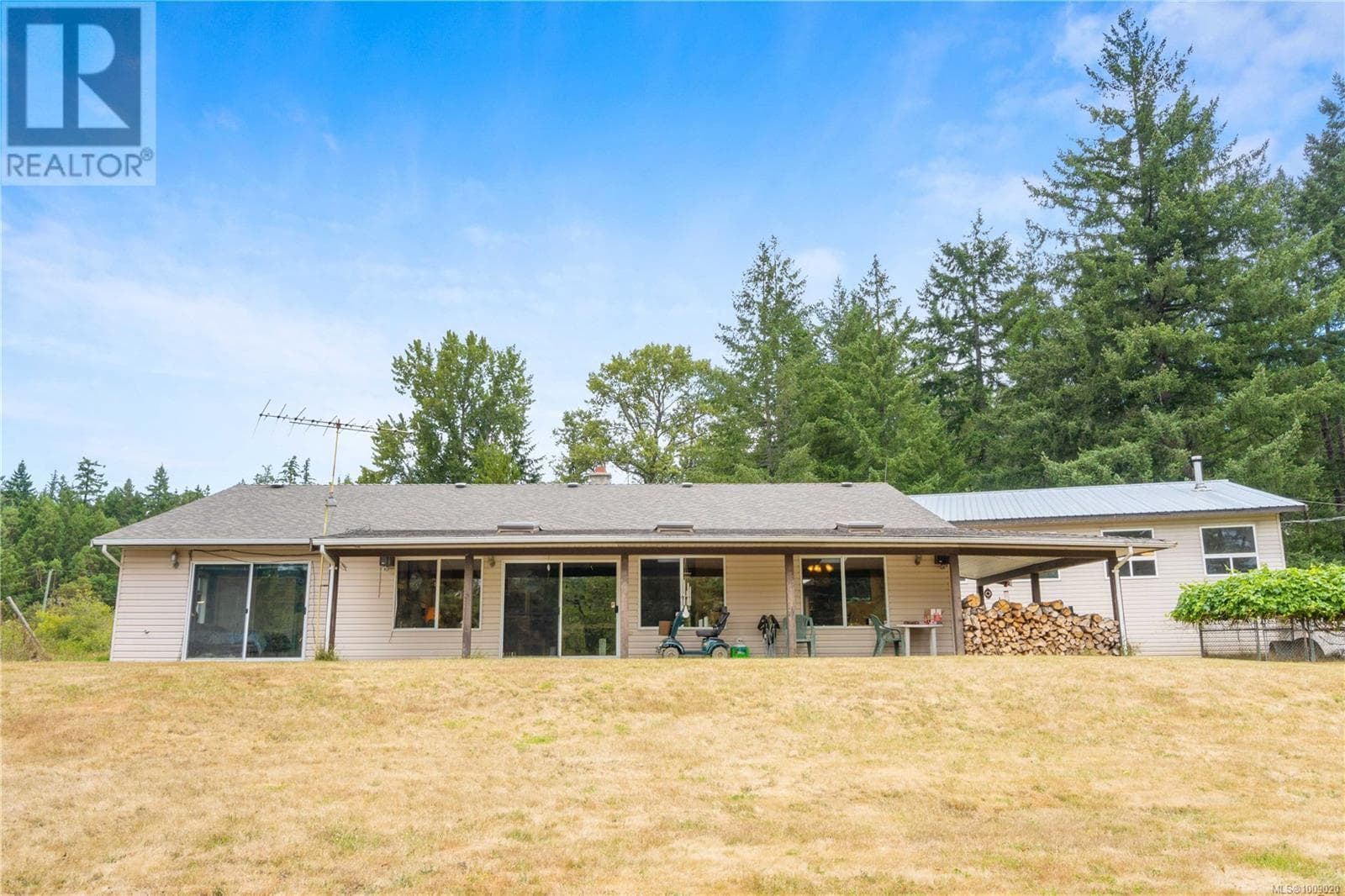 2445 Godfrey Rd photo 5