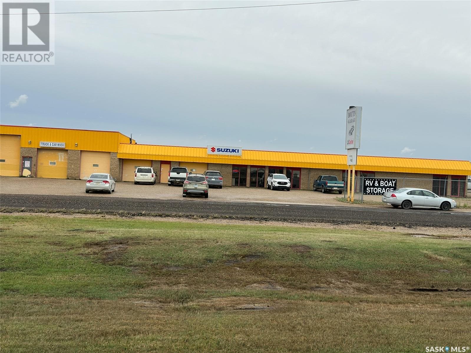 105 2 HIGHWAY S