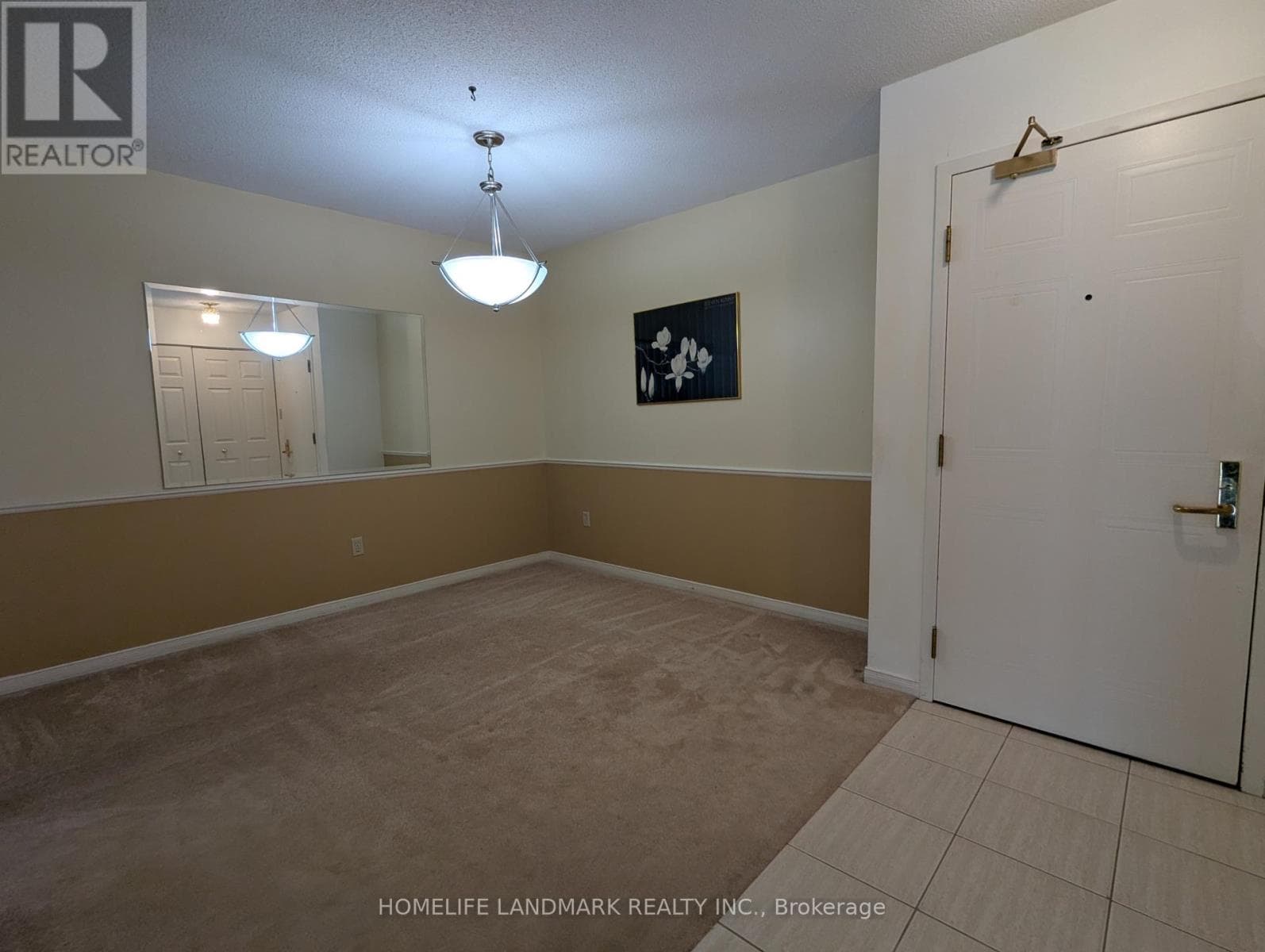 306 - 265 WESTCOURT PLACE photo 3
