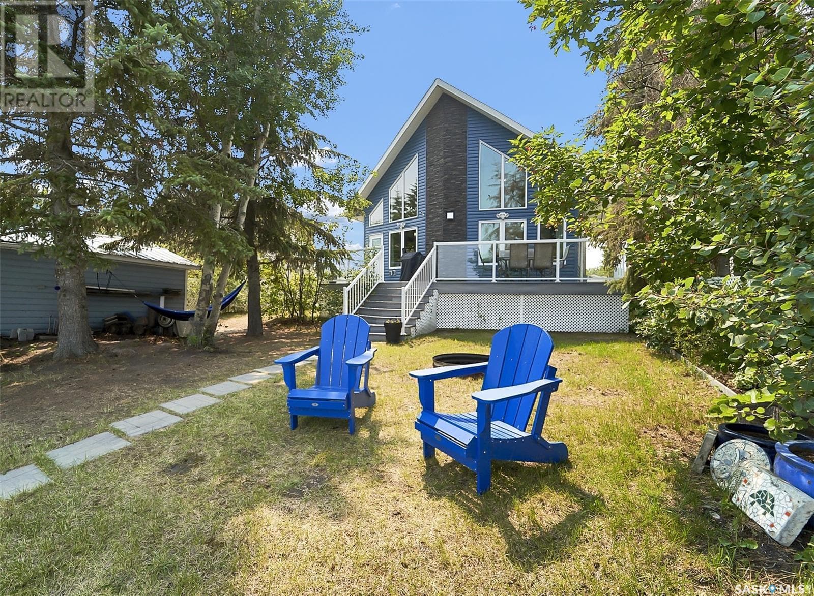 3 bed 2 bath single family at 217 Beach AVENUE — $744,000