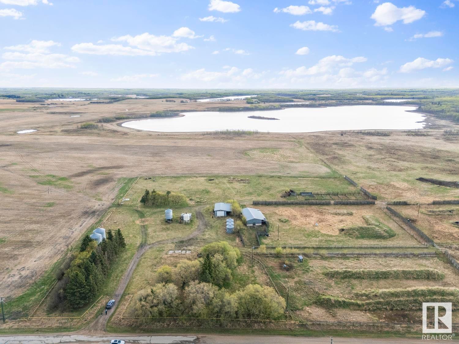 61303 Range Rd 422 — photo 2