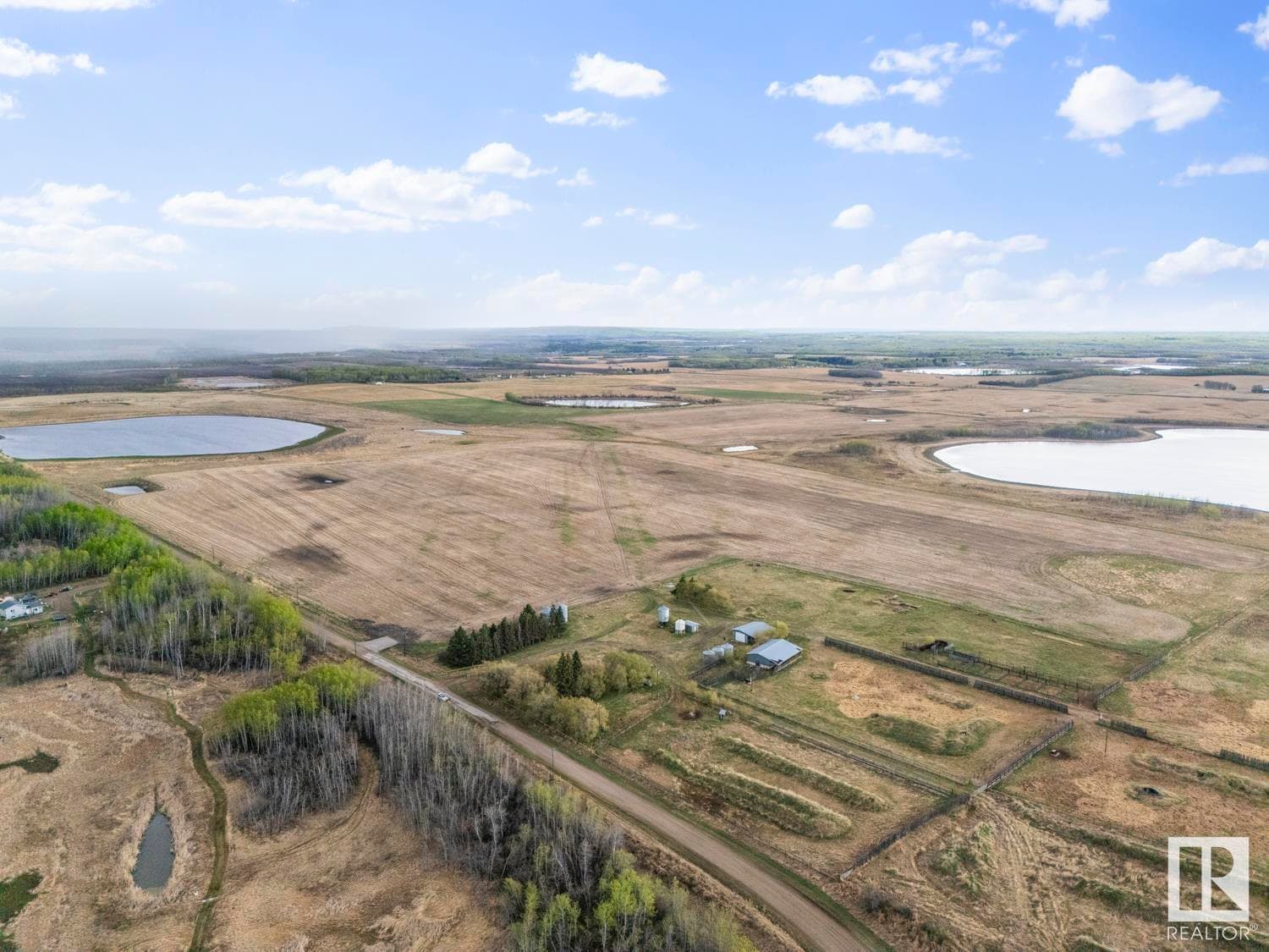 61303 Range Rd 422 — photo 4