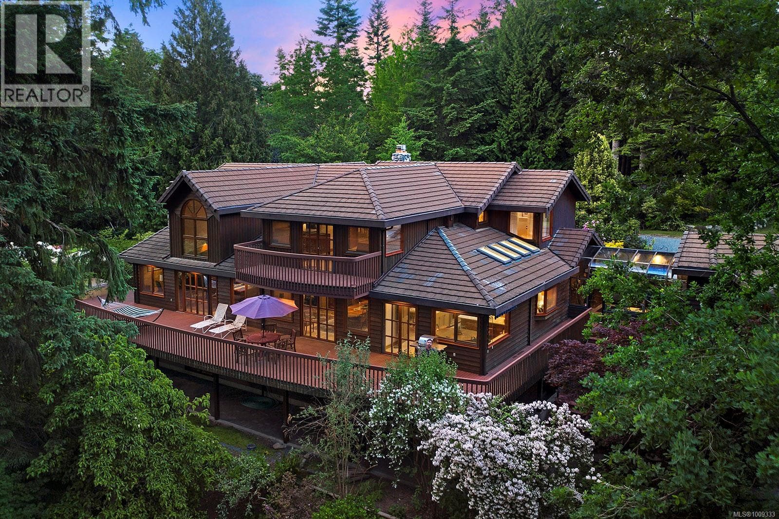 6 bed 5 bath single family at 1717 Glen Urquhart Dr — $3,690,000