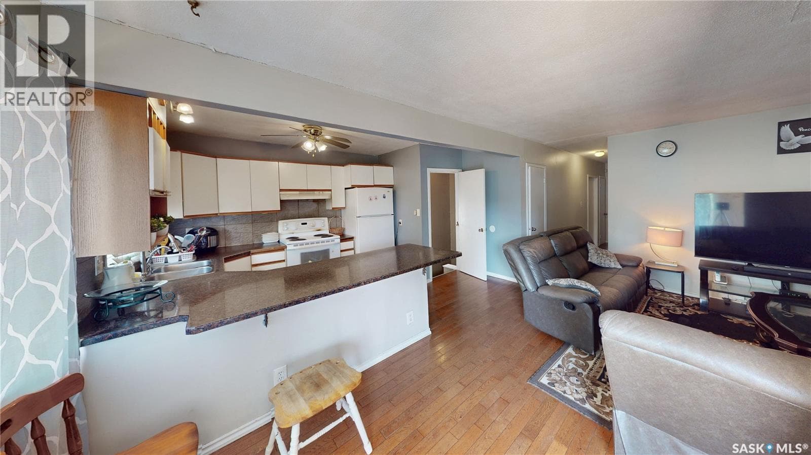 54 Froom CRESCENT — photo 3
