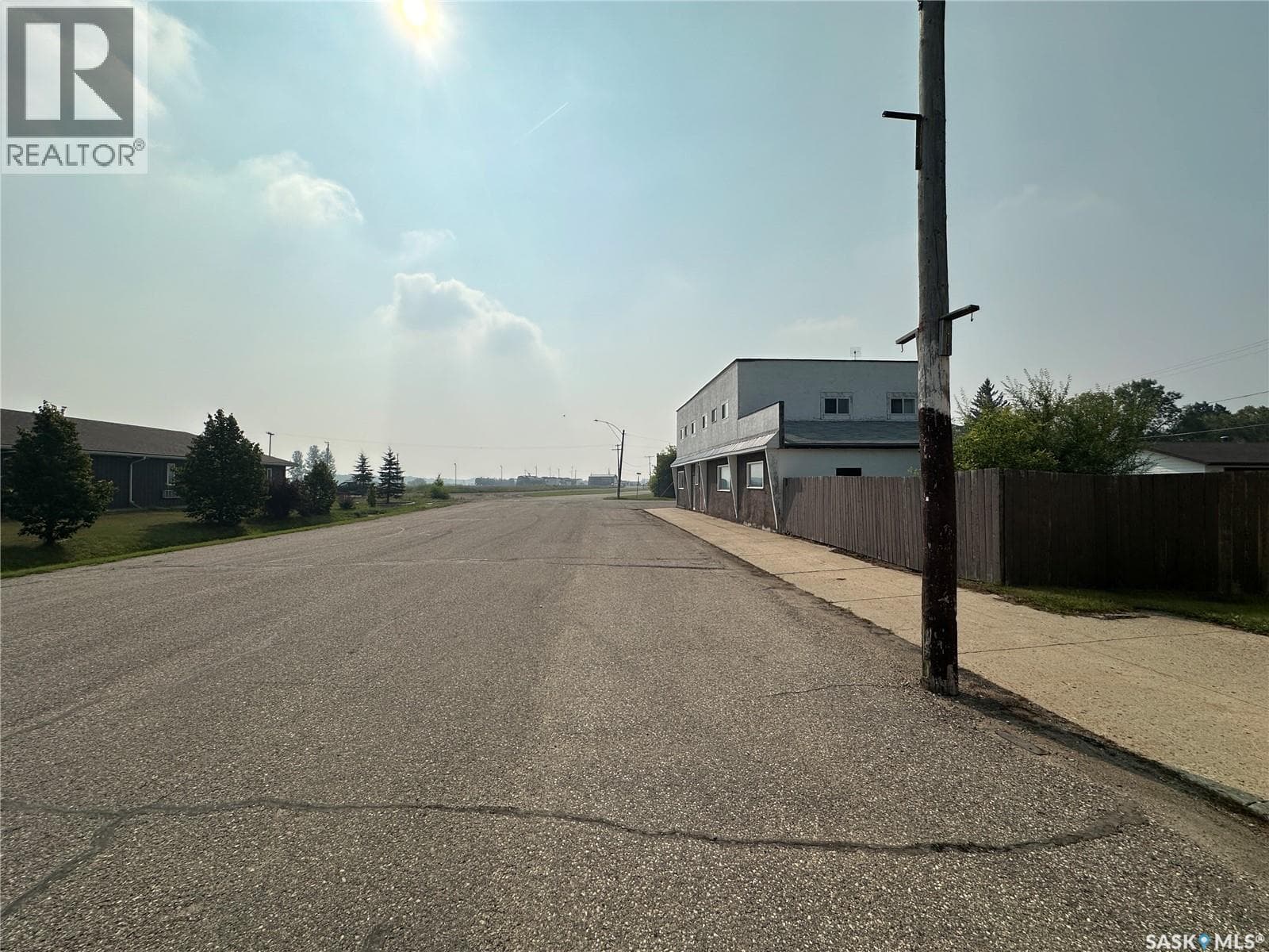 331 Railway AVENUE — photo 5