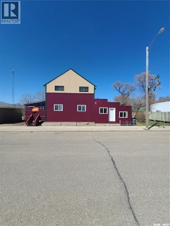 48 Main Street — photo 2